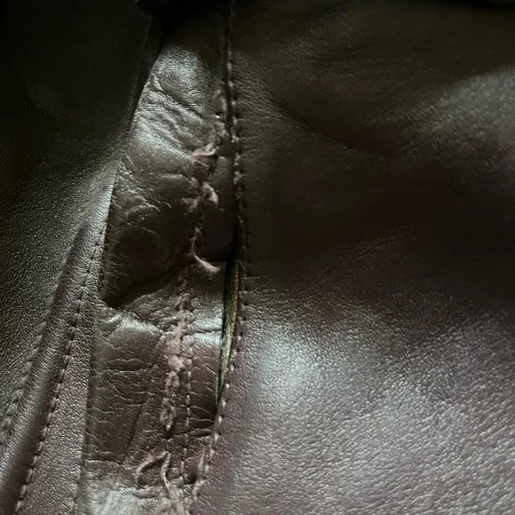 Vintage Men's Dark Brown Leather motorcycle Jacket, size S. - Picture 8 of 10